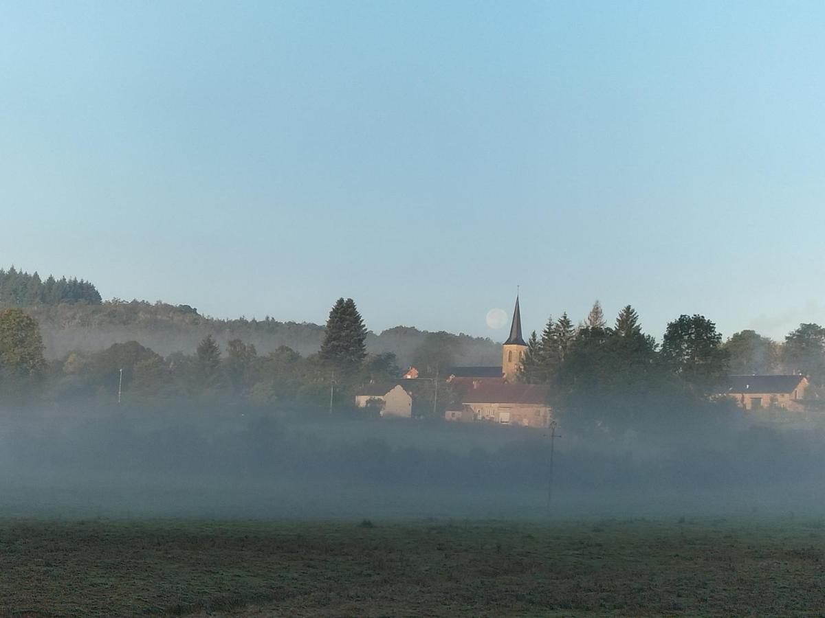 Les Chaumes Villiers-en-Morvan Exterior foto